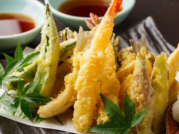 姪浜の和食居酒屋「旬や みなくち」